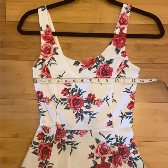 DIVIDED H&M Rose Dress - Picture 3 of 5